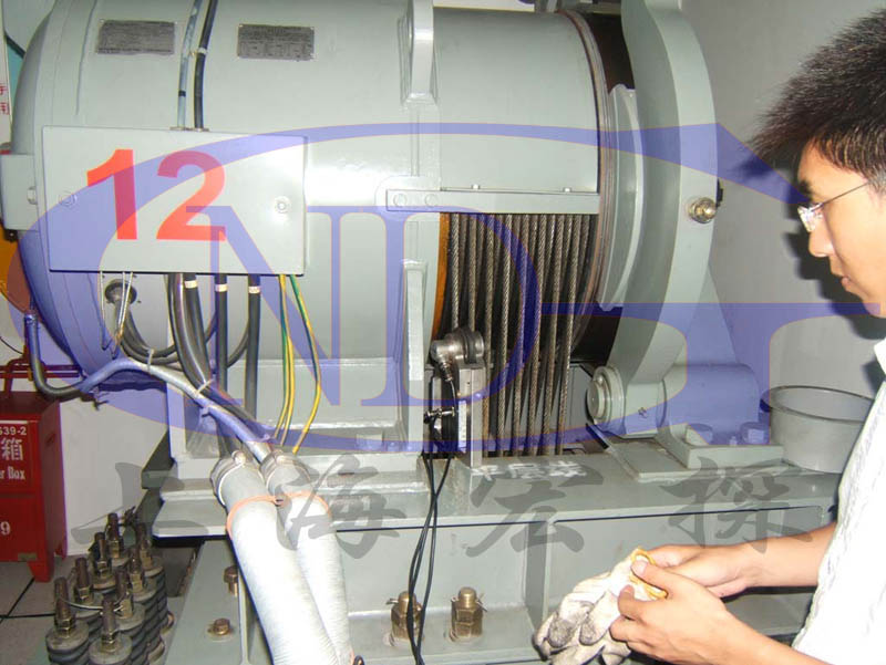 電梯鋼絲繩無損檢測(cè)現(xiàn)場(chǎng)