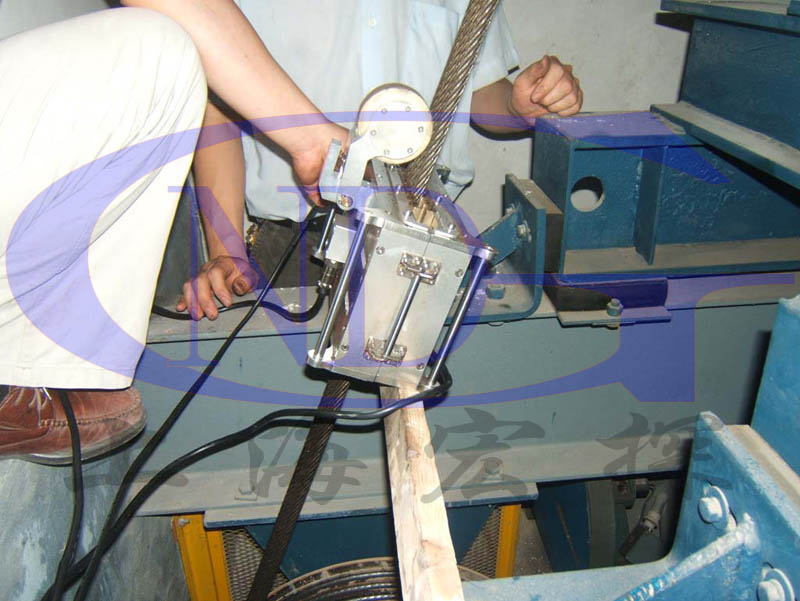 電梯鋼絲繩無損檢測(cè)現(xiàn)場(chǎng)